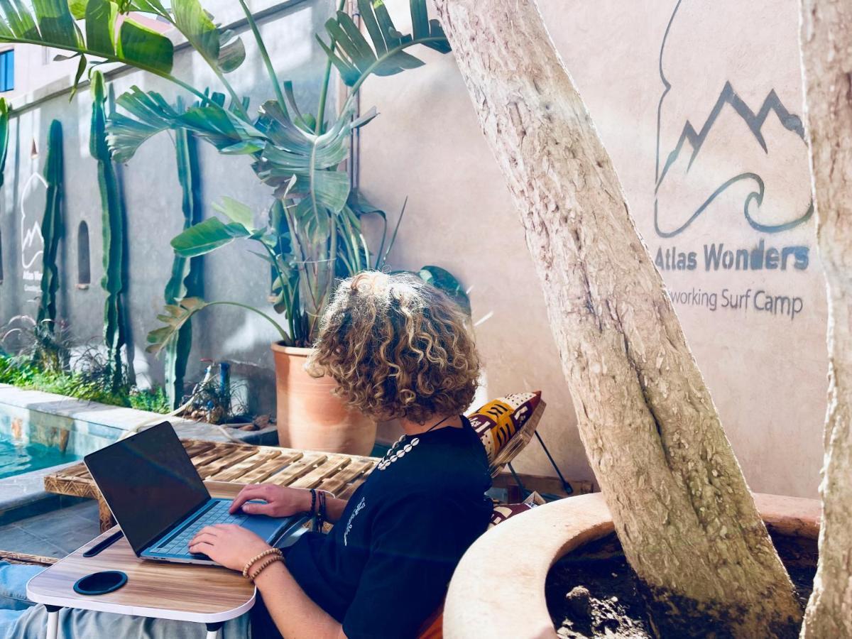 Atlas Wonders Coworking Surf Camp Тагазут Екстер'єр фото